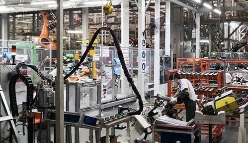 大運(yùn)建設(shè)者探訪體驗(yàn)捷達(dá)汽車工廠