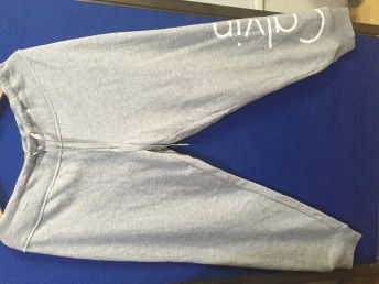 廠家倒閉清倉，全新CK男褲低價處理